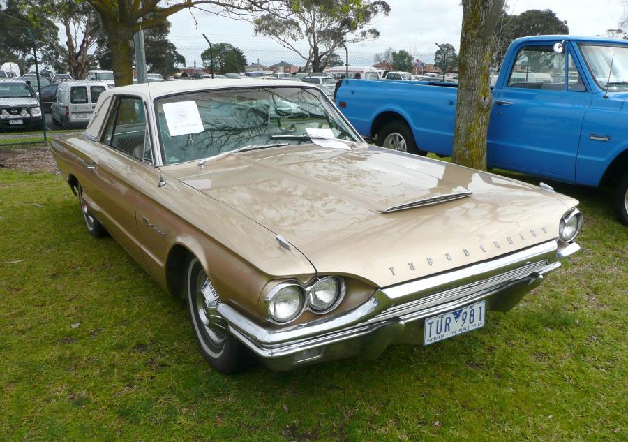  Ford Thunderbird 1964 года  (фото 5 из 5)